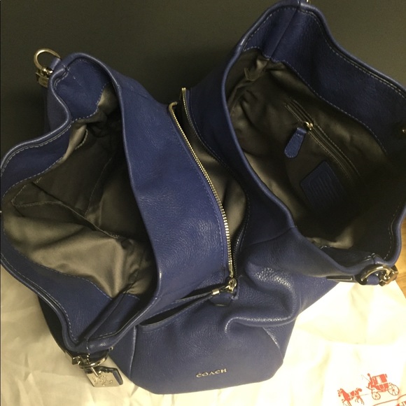 Coach Edie Bag - Picture 5 of 8